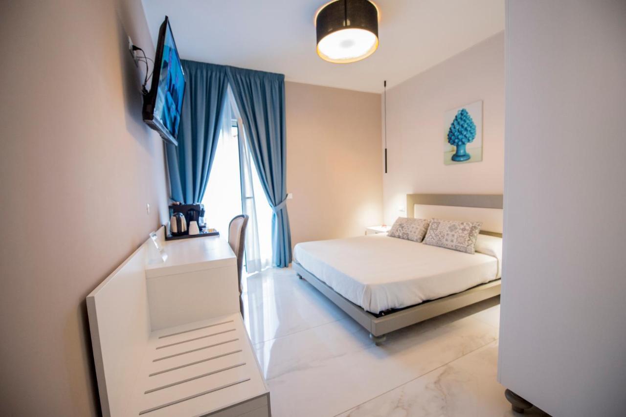 Milazzo Aeolian Sea Port B&B Exterior foto